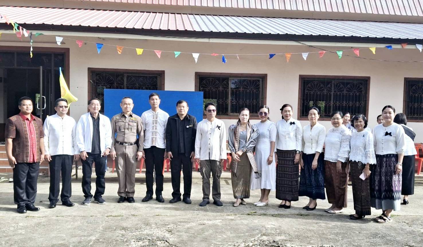 พช.สว่างวีระวงศ์ ร่วมกิจกรรมขับเคลื่อนภารกิจ MOU ของปลัดกระทรวงมหาดไทย สถาบันเทคโนโลยีพระจอมเกล้าเจ้าคุณทหารลาดกระบัง และคณะสงฆ์ จังหวัดอุบลราชธานี